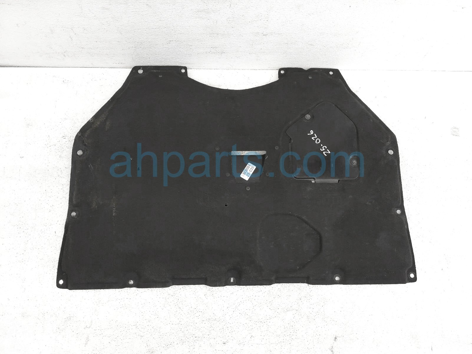 Sold 2023 Mazda Cx-50 Engine Oil Drain Sight Shield - 2.5l VA40-56-071