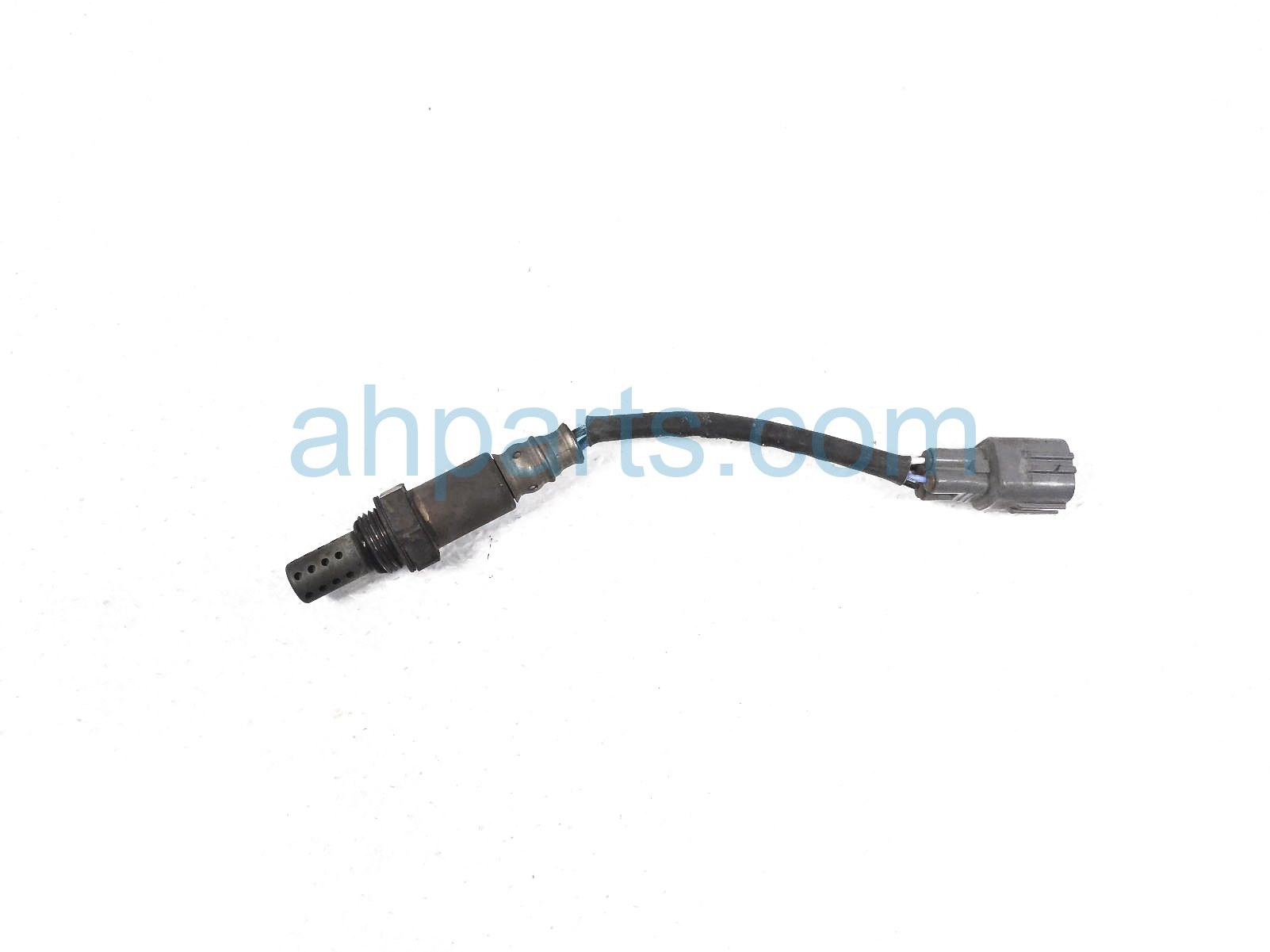 $40 Toyota FONT LOWER OXYGEN SENSOR- 4.0L