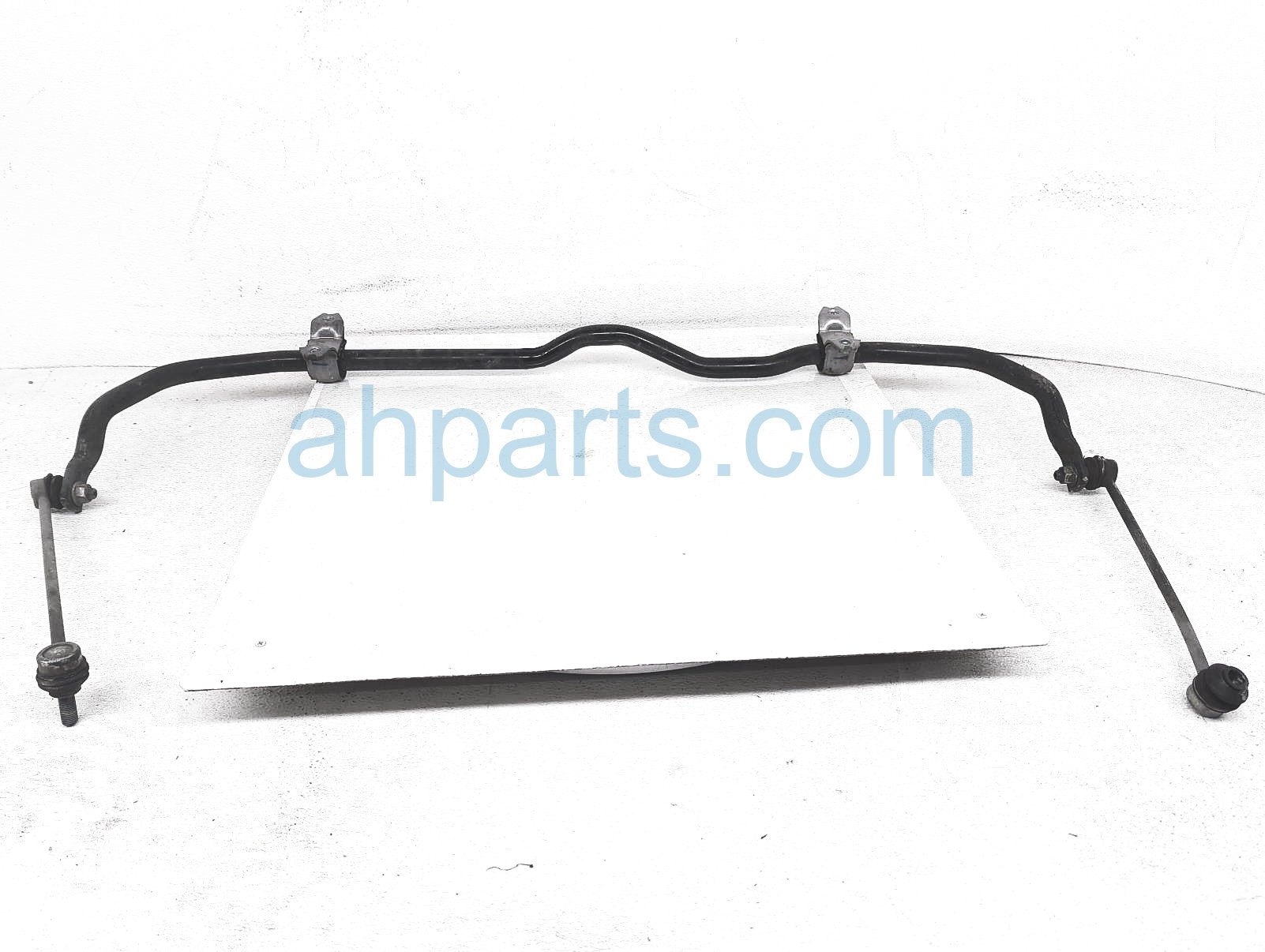 $100 Volkswagen FRONT STABILIZER / SWAY BAR W/LINKS $100 Volkswagen FRONT STABILIZER / SWAY BAR W/LINKS