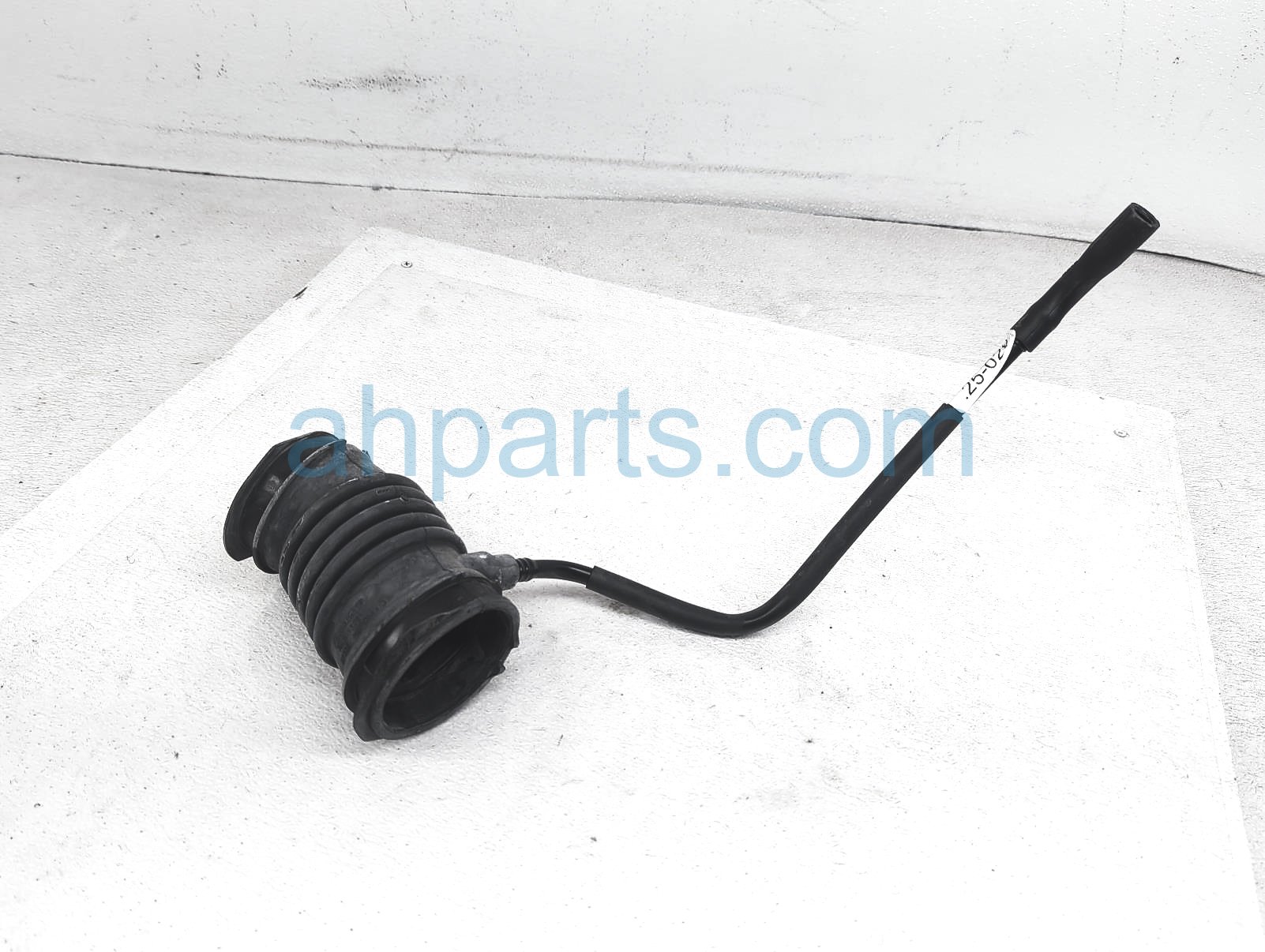 $40 Mazda AIR CLEANER INTAKE TUBE - 2.5L $40 Mazda AIR CLEANER INTAKE TUBE - 2.5L