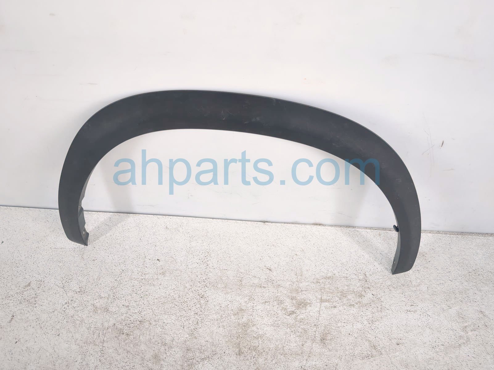 $65 Lexus FR/RH FENDER FLARE - BLACK * $65 Lexus FR/RH FENDER FLARE - BLACK *