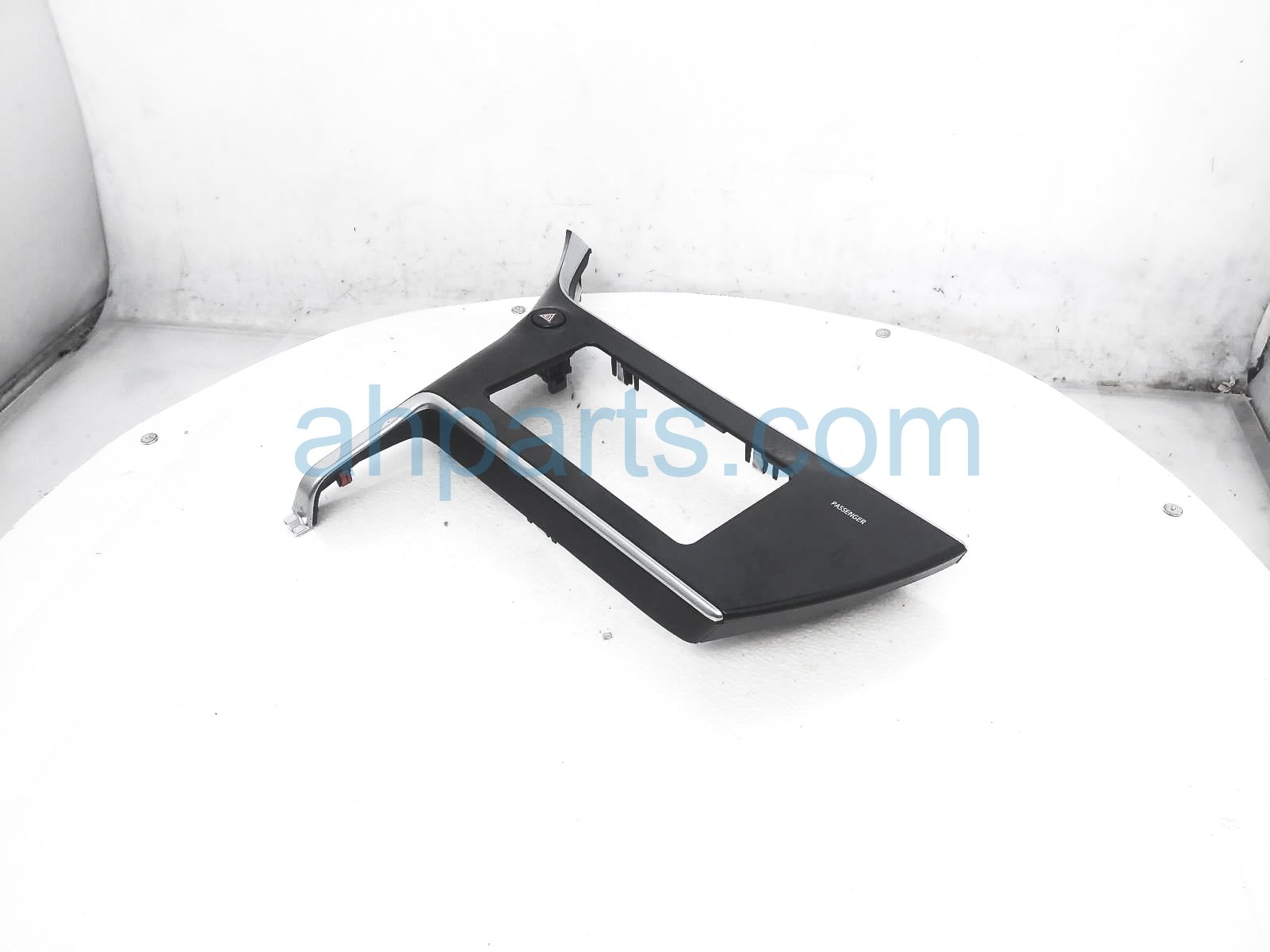 Sold 2018 Toyota Corolla Im Center Dashboard Radio Bezel Trim 55406 12630 Replacement Sold 2018 Toyota Corolla Im Center Dashboard Radio Bezel Trim 55406 12630 Replacement