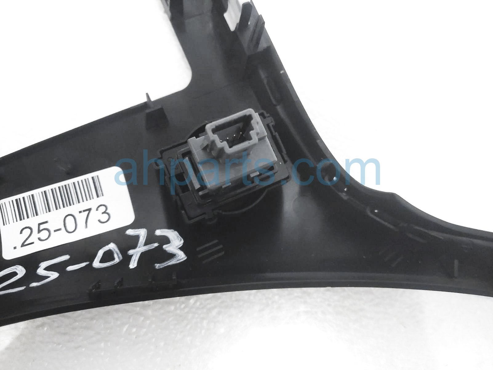 Sold 2018 Toyota Corolla Im Center Dashboard Radio Bezel Trim