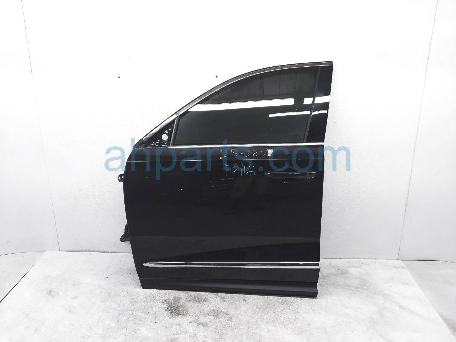 $1495 Acura FR/LH DOOR - BLACK - NO MIRROR/TRIM* $1495 Acura FR/LH DOOR - BLACK - NO MIRROR/TRIM*