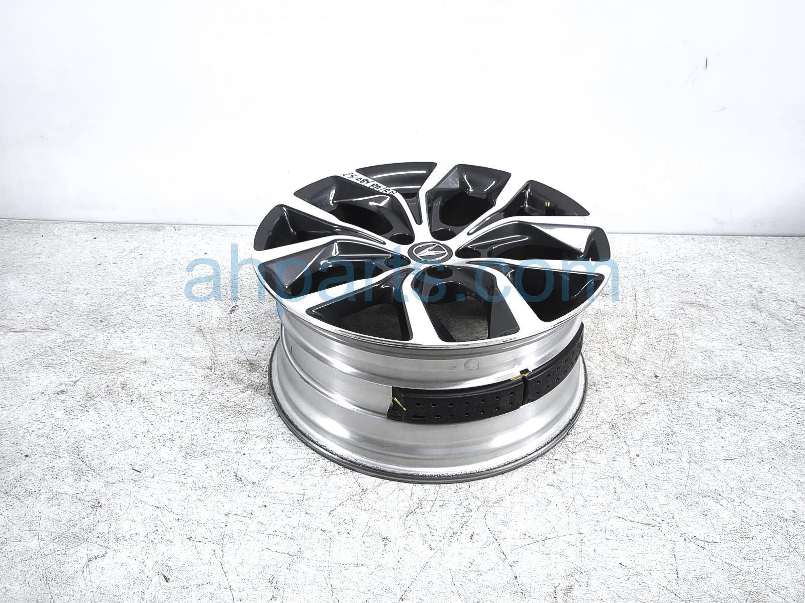 $399 Acura RR/RH WHEEL / RIM $399 Acura RR/RH WHEEL / RIM
