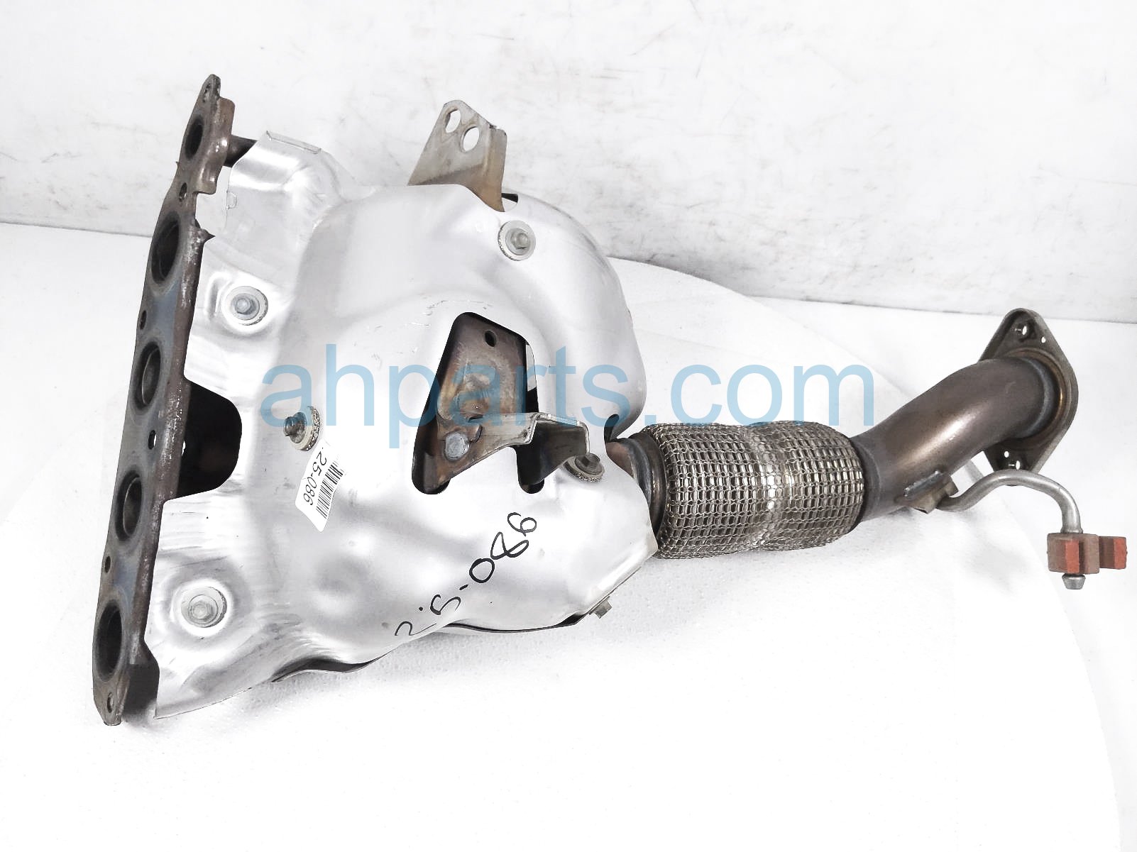 $1995 Mazda EXHAUST MANIFOLD - 2.5L FWD $1995 Mazda EXHAUST MANIFOLD - 2.5L FWD