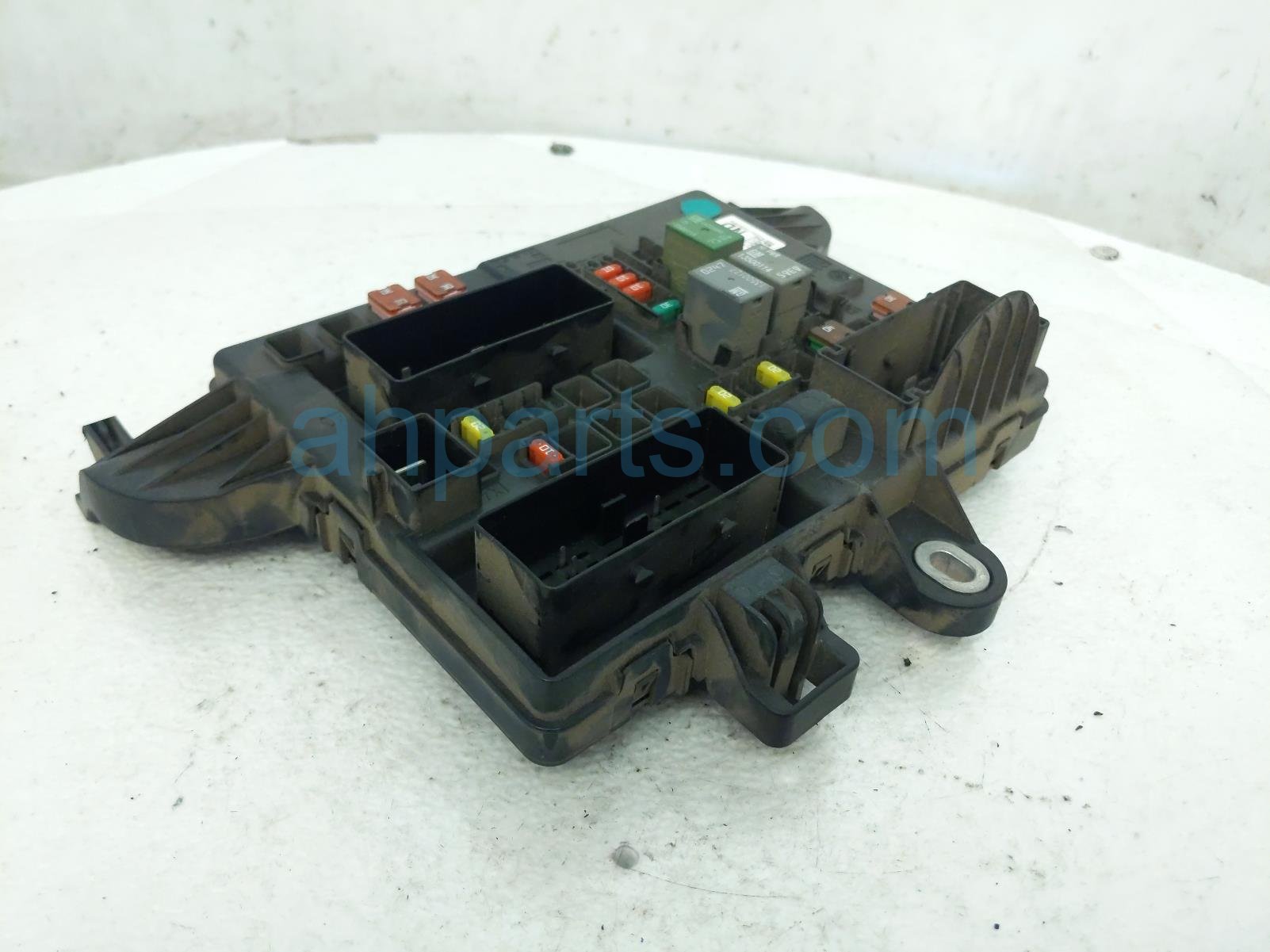 $45 Saab REAR JUNCTION DISTRIBUTION BOX