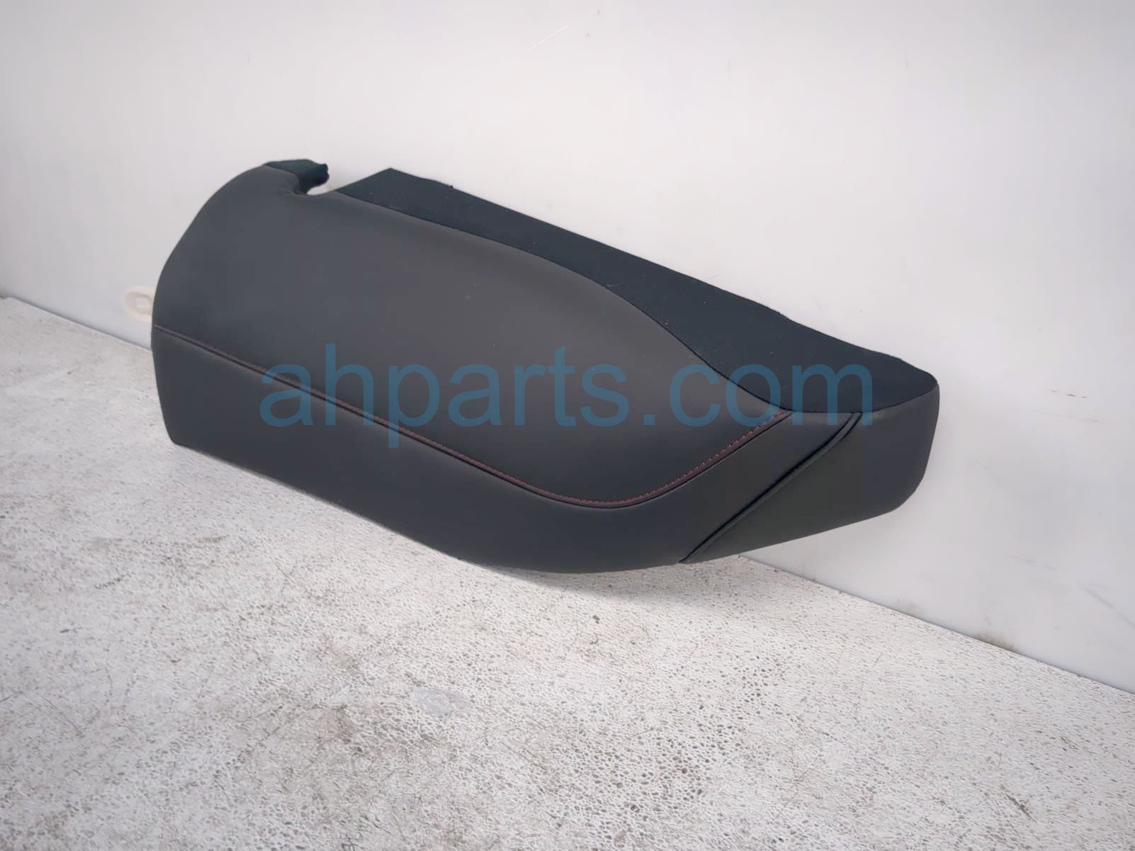$75 Acura RR/LH SEAT BOLSTER - BLACK LTHR $75 Acura RR/LH SEAT BOLSTER - BLACK LTHR