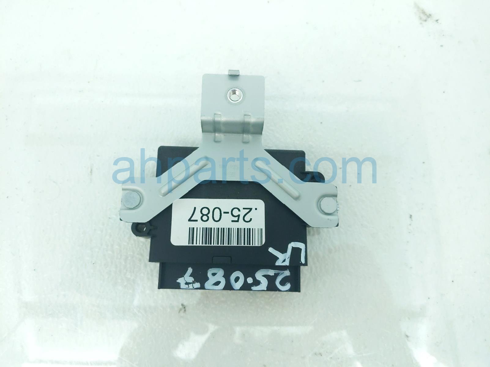 $85 Nissan SONAR CONTROL MODULE UNIT $85 Nissan SONAR CONTROL MODULE UNIT