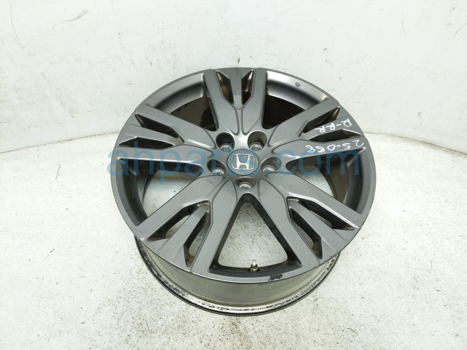 $199 Honda RR/RH WHEEL / RIM $199 Honda RR/RH WHEEL / RIM