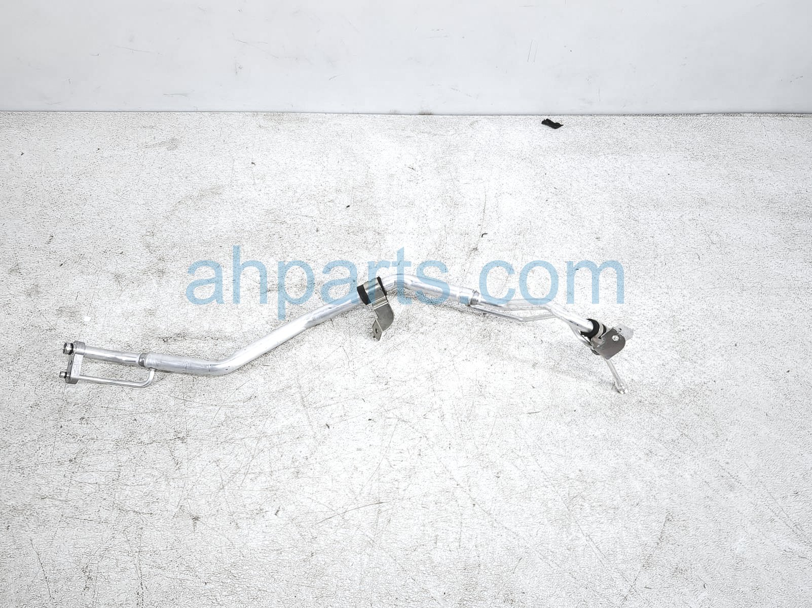 $20 Acura A/C REFRIGERANT RECEIVER LINE $20 Acura A/C REFRIGERANT RECEIVER LINE