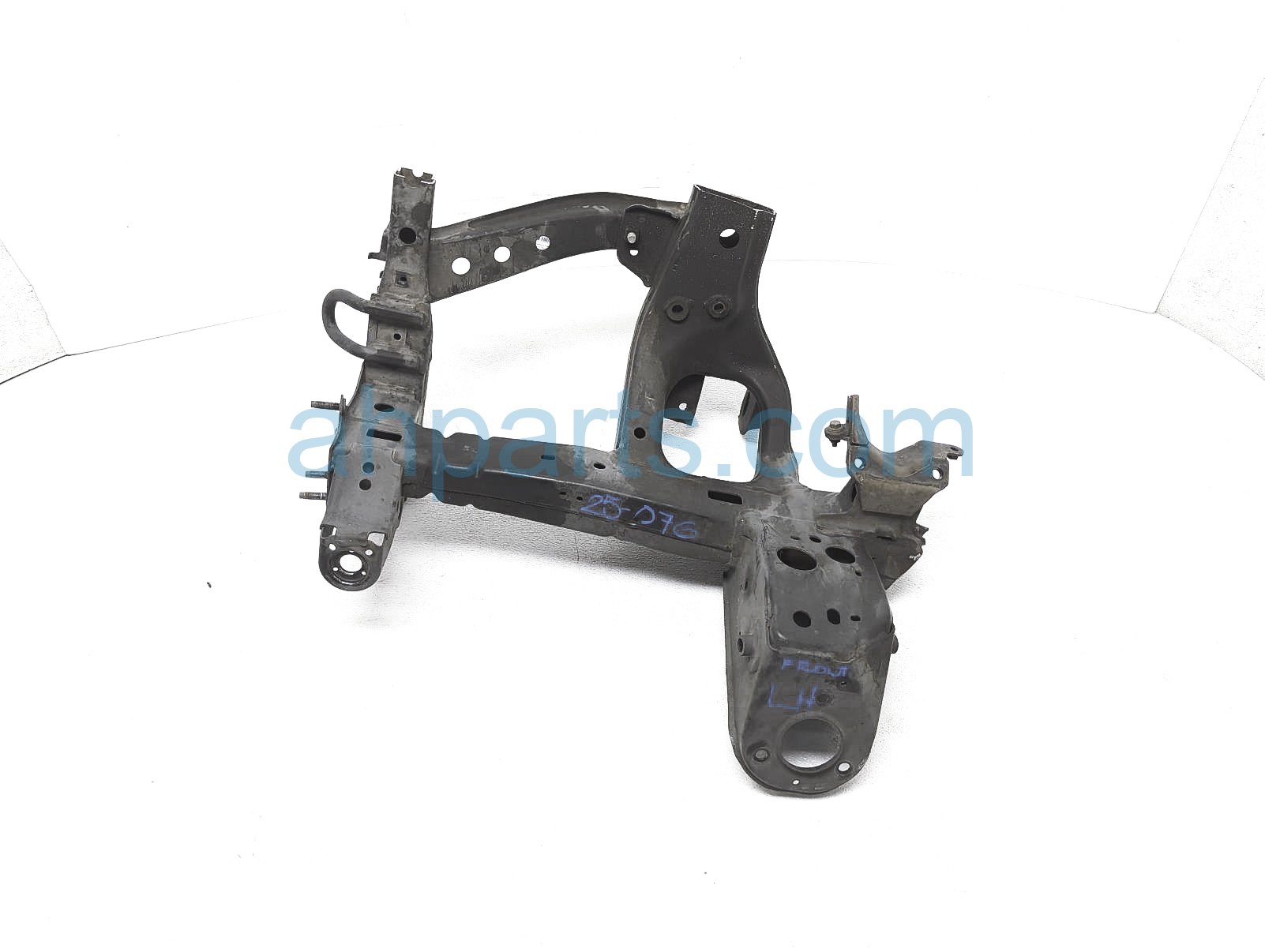 $225 Toyota FRONT LH SUB FRAME / CRADLE CUT $225 Toyota FRONT LH SUB FRAME / CRADLE CUT