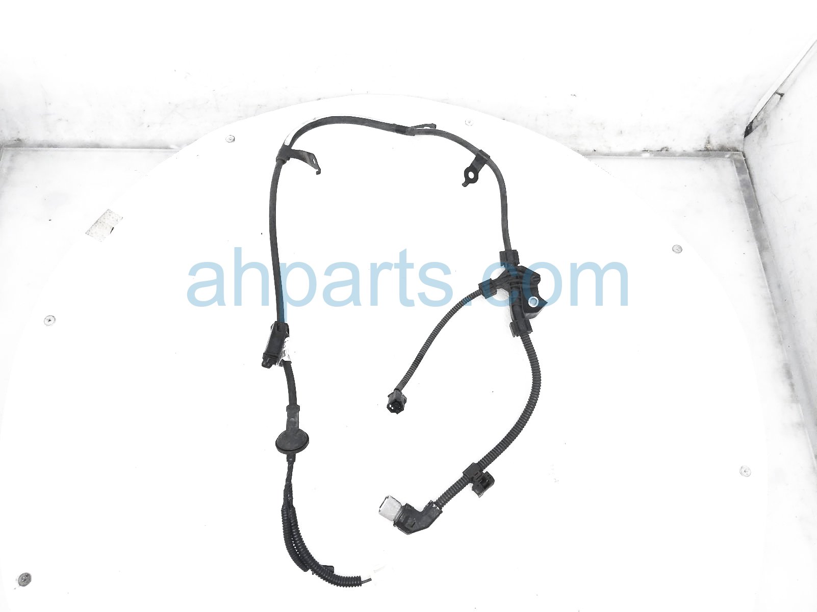 $65 Toyota RR/LH PARKING BRAKE WIRE CABLE - FWD $65 Toyota RR/LH PARKING BRAKE WIRE CABLE - FWD