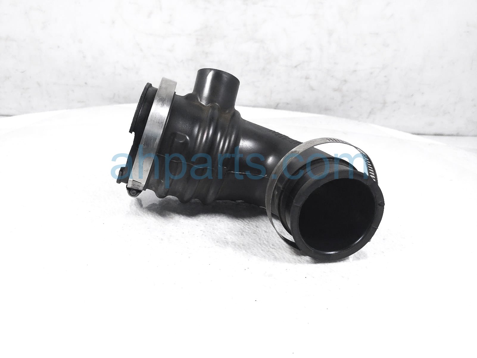 Sold 2020 Lexus Nx300 Intake Air Cleaner Distributor Hose/tube