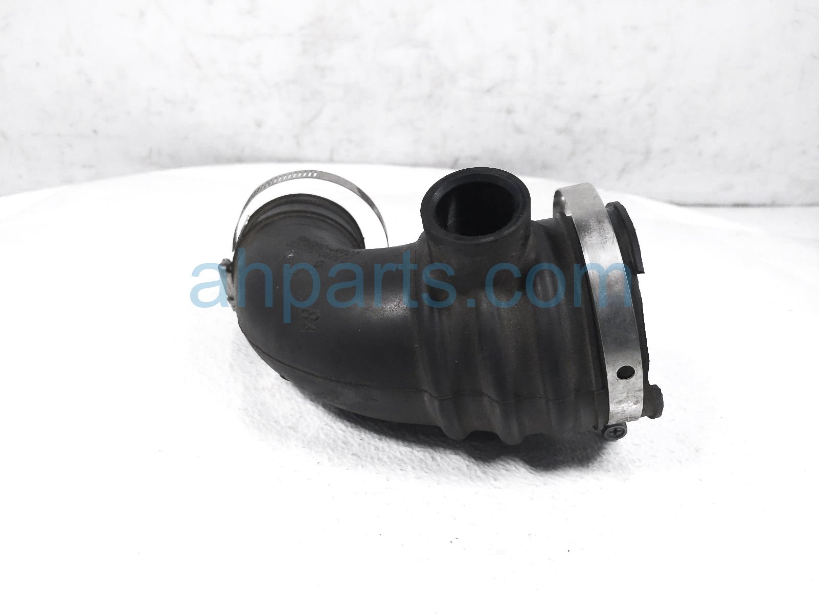 Sold 2020 Lexus Nx300 Intake Air Cleaner Distributor Hose/tube