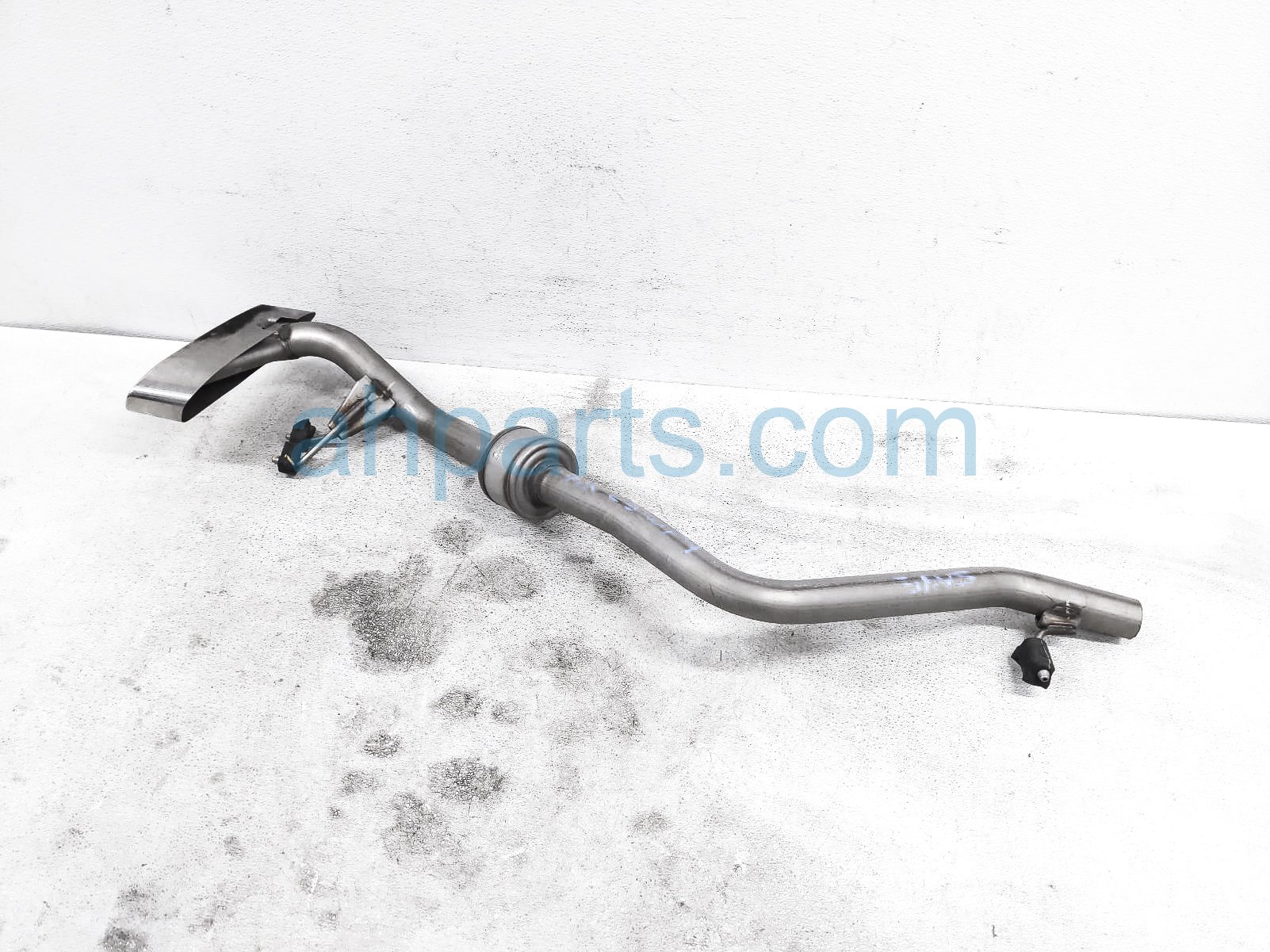 $125 Acura RH EXHAUST MUFFLER ASSY - 3.5L AWD $125 Acura RH EXHAUST MUFFLER ASSY - 3.5L AWD
