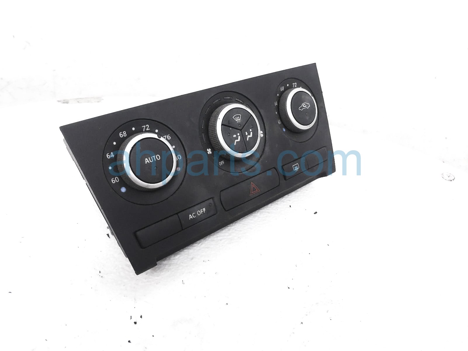 $45 Saab AC HEATER CLIMATE CONTROLS (ON DASH)