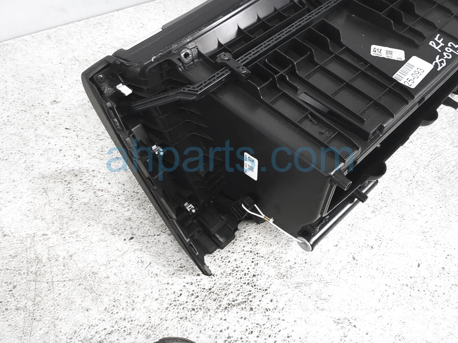 Sold 2020 Acura TLX Glove Compartment Box - Black 77500-TZ3-A713