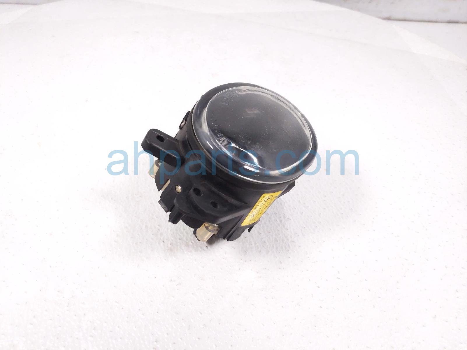 $60 Mercedes RH FOG LAMP / LIGHT * $60 Mercedes RH FOG LAMP / LIGHT *