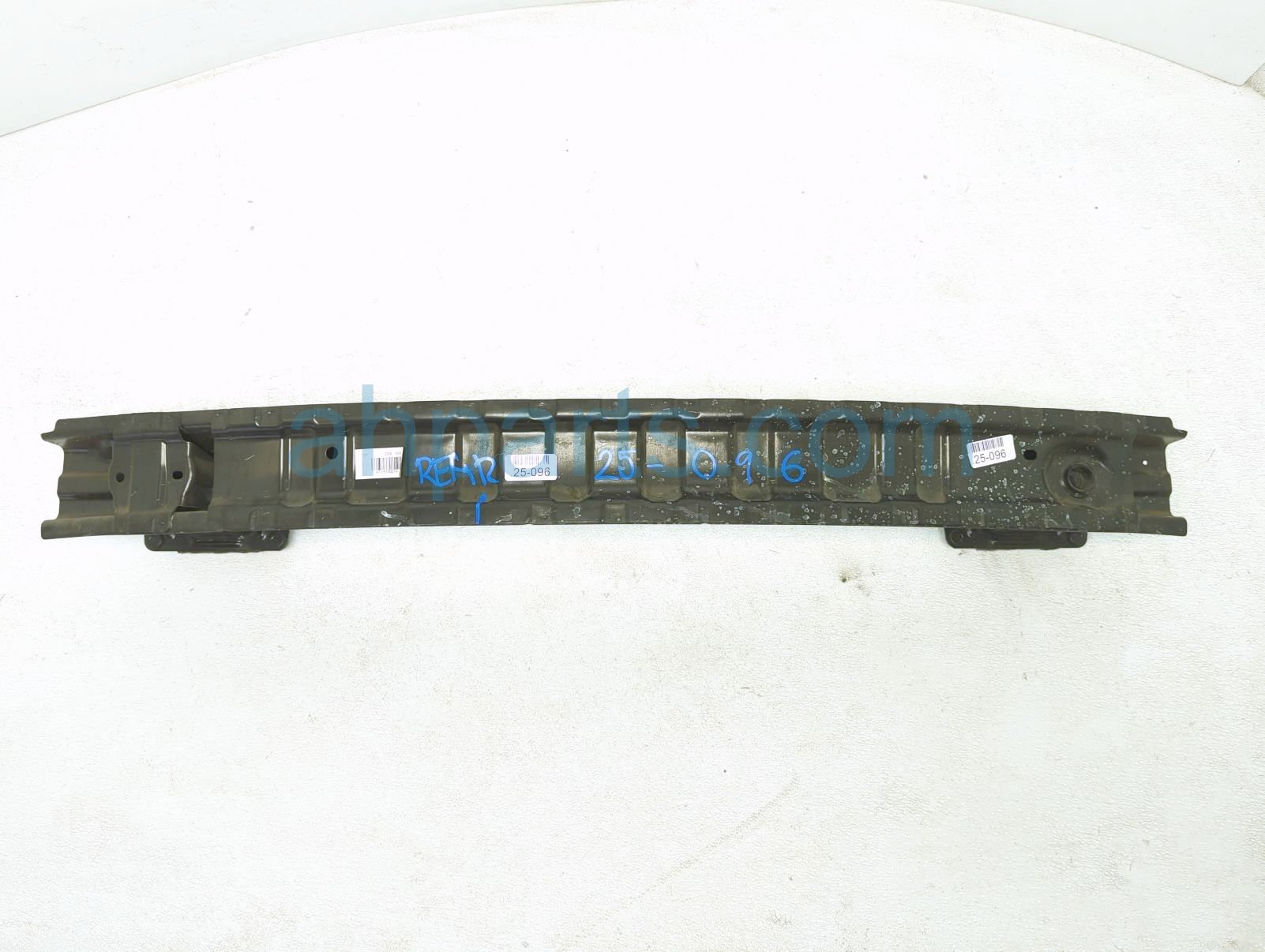 $225 Mercedes REAR BUMPER REINFORCEMENT BAR $225 Mercedes REAR BUMPER REINFORCEMENT BAR