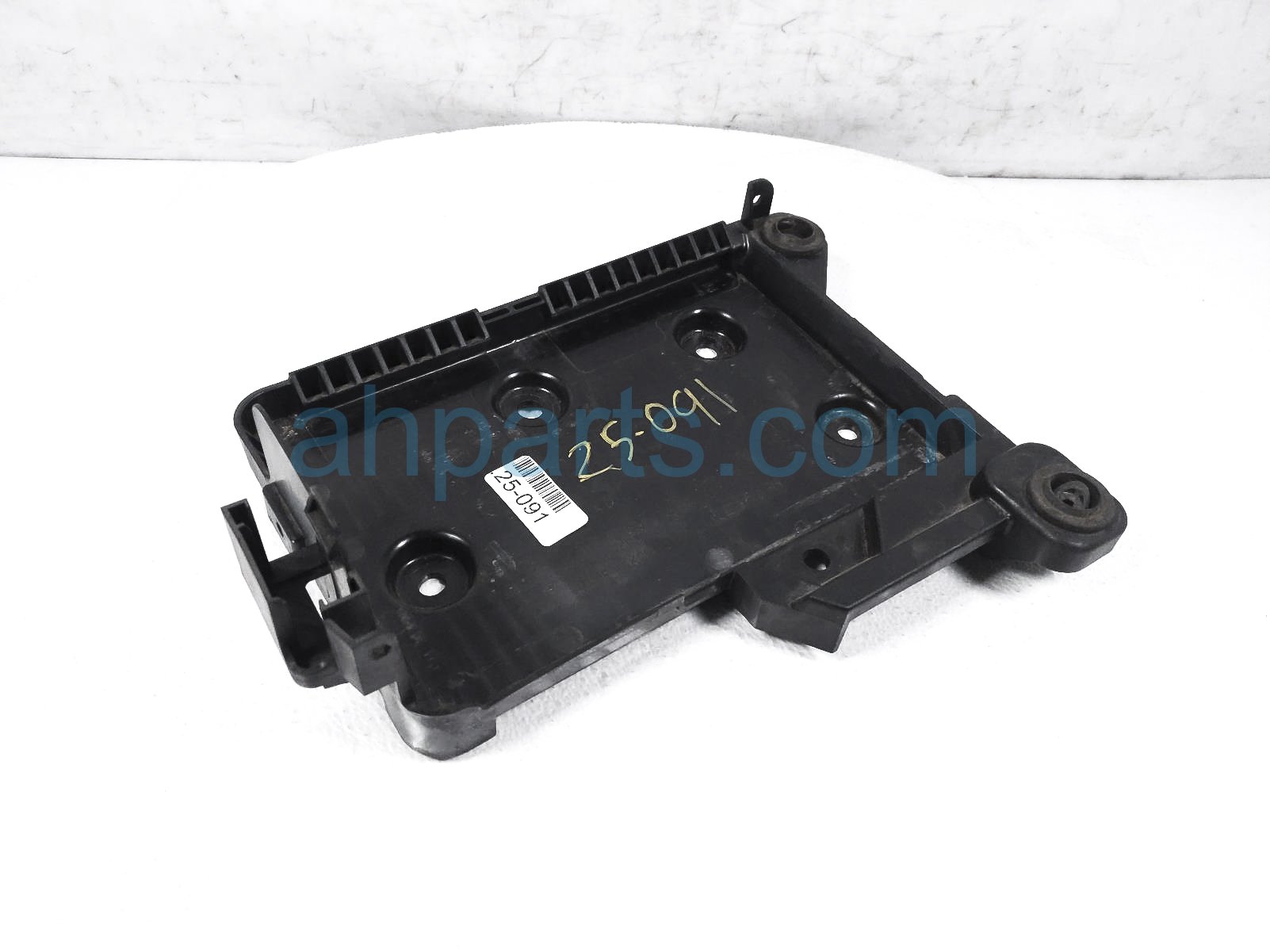 $25 Chevy BATTERY BOTTOM MOUNT TRAY $25 Chevy BATTERY BOTTOM MOUNT TRAY