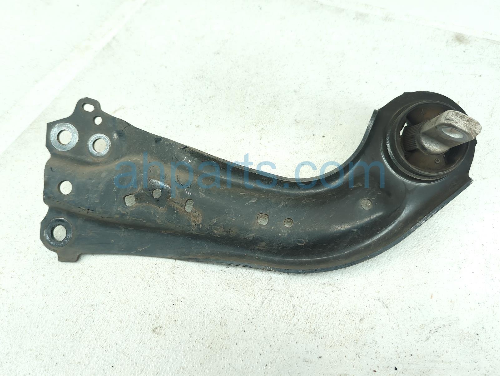 $125 Toyota RR/LH TRAILING CONTROL ARM $125 Toyota RR/LH TRAILING CONTROL ARM