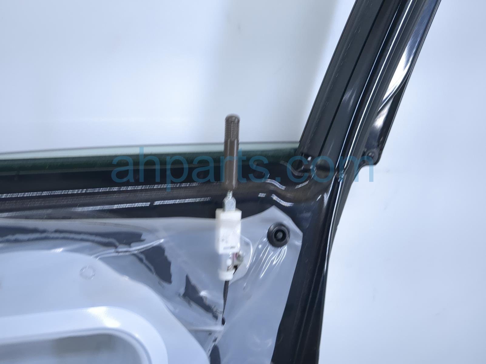 2007 Honda Accord Front Passenger Door - Black - No Mirror/trim