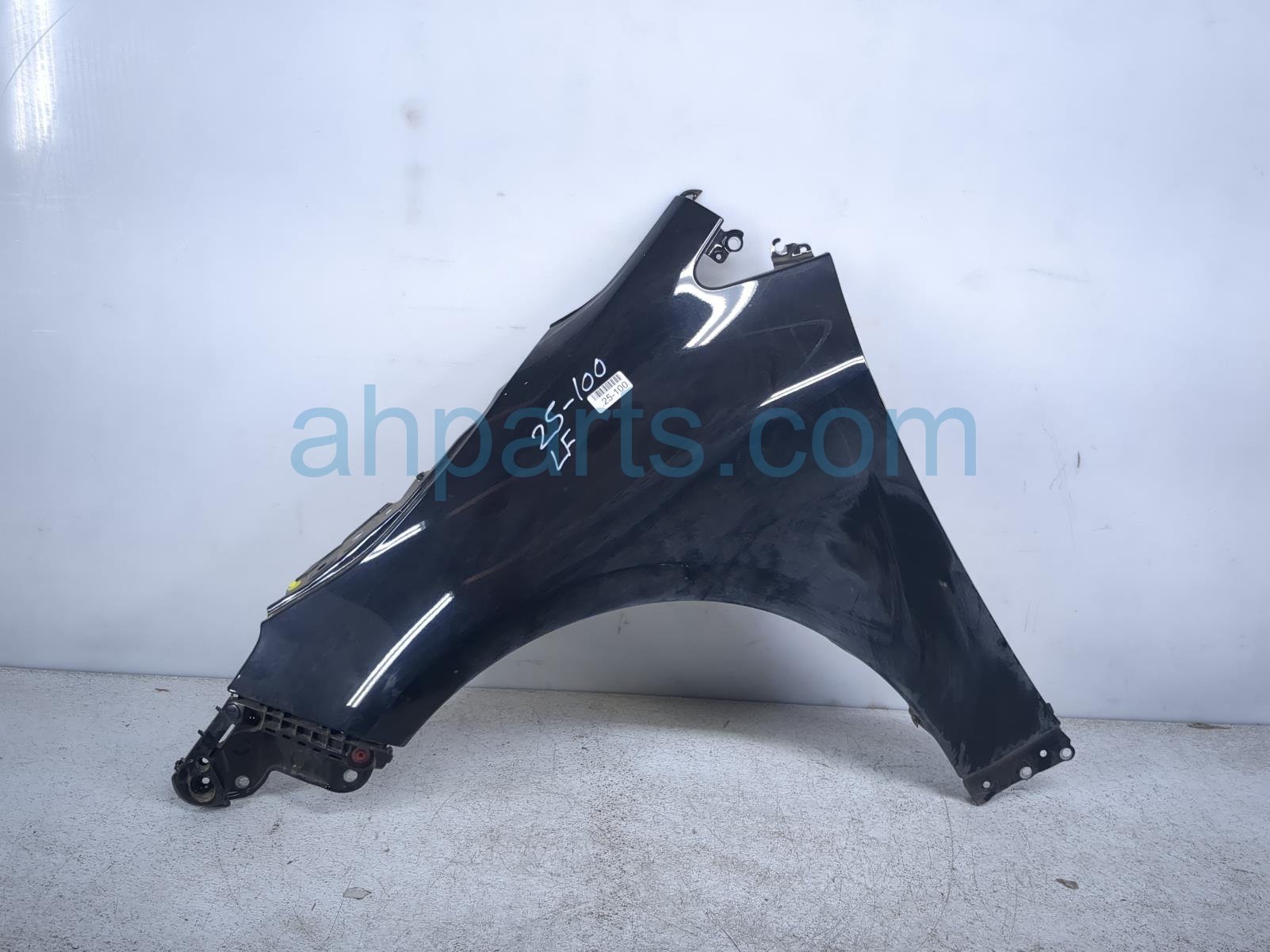 $225 Toyota LH FENDER - BLACK * - HATCHBACK $225 Toyota LH FENDER - BLACK * - HATCHBACK