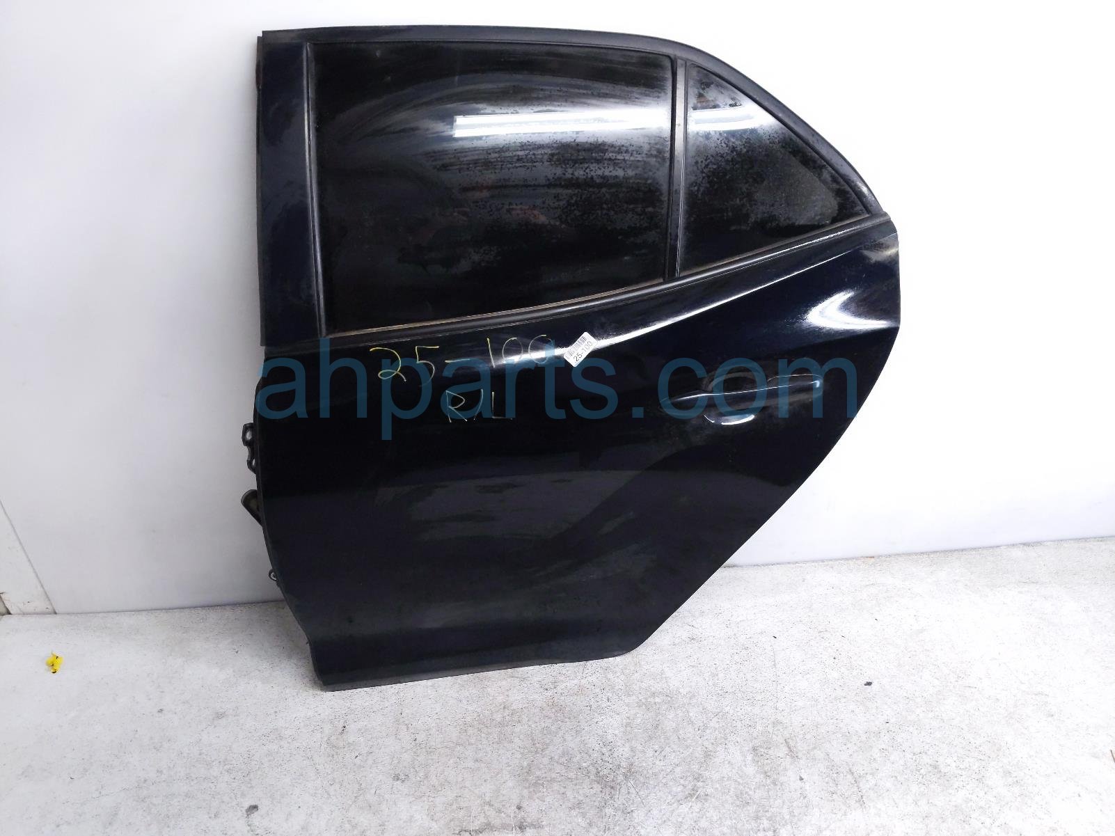 $425 Toyota RR/LH DOOR - BLACK - NO INSIDE TRIM $425 Toyota RR/LH DOOR - BLACK - NO INSIDE TRIM