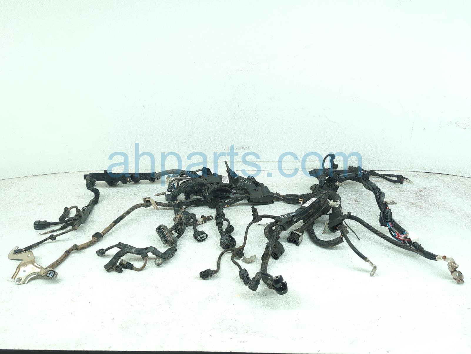 $299 Toyota MAIN ENGINE WIRE HARNESS - 2.0L FWD $299 Toyota MAIN ENGINE WIRE HARNESS - 2.0L FWD