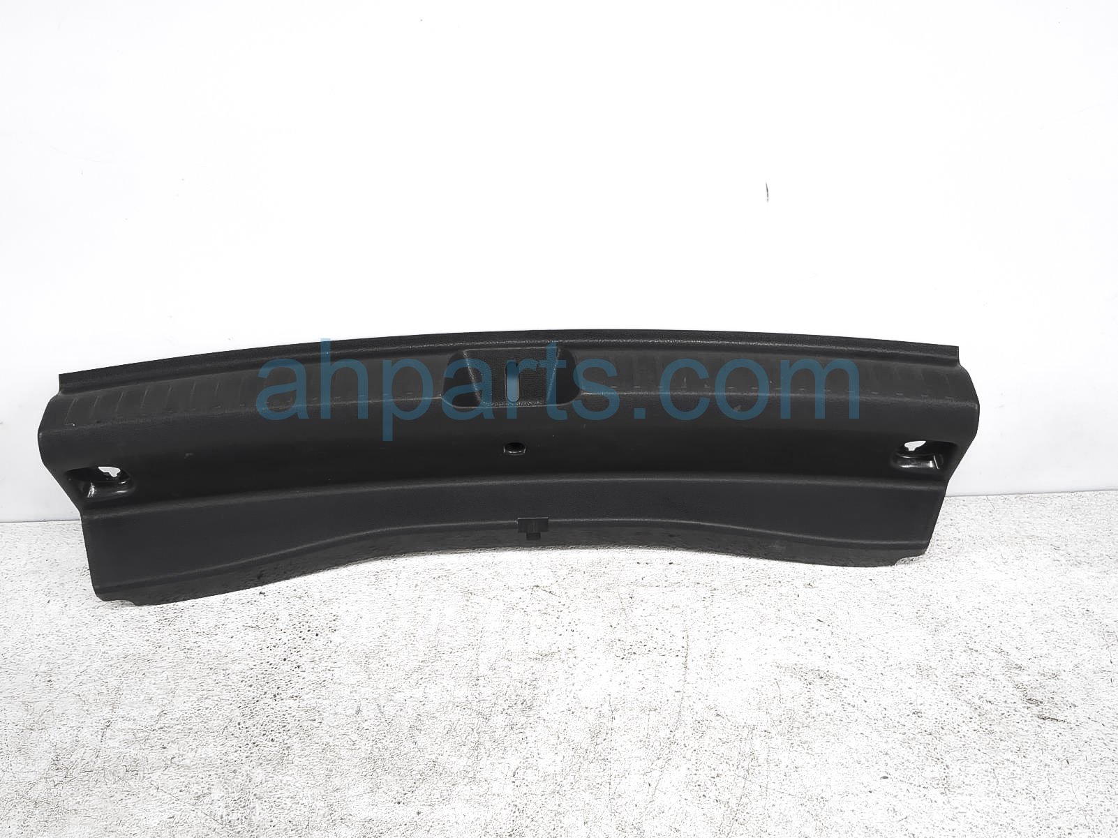 $29 Mercedes REAR CARGO TRUNK SCUFF SILL PANEL $29 Mercedes REAR CARGO TRUNK SCUFF SILL PANEL