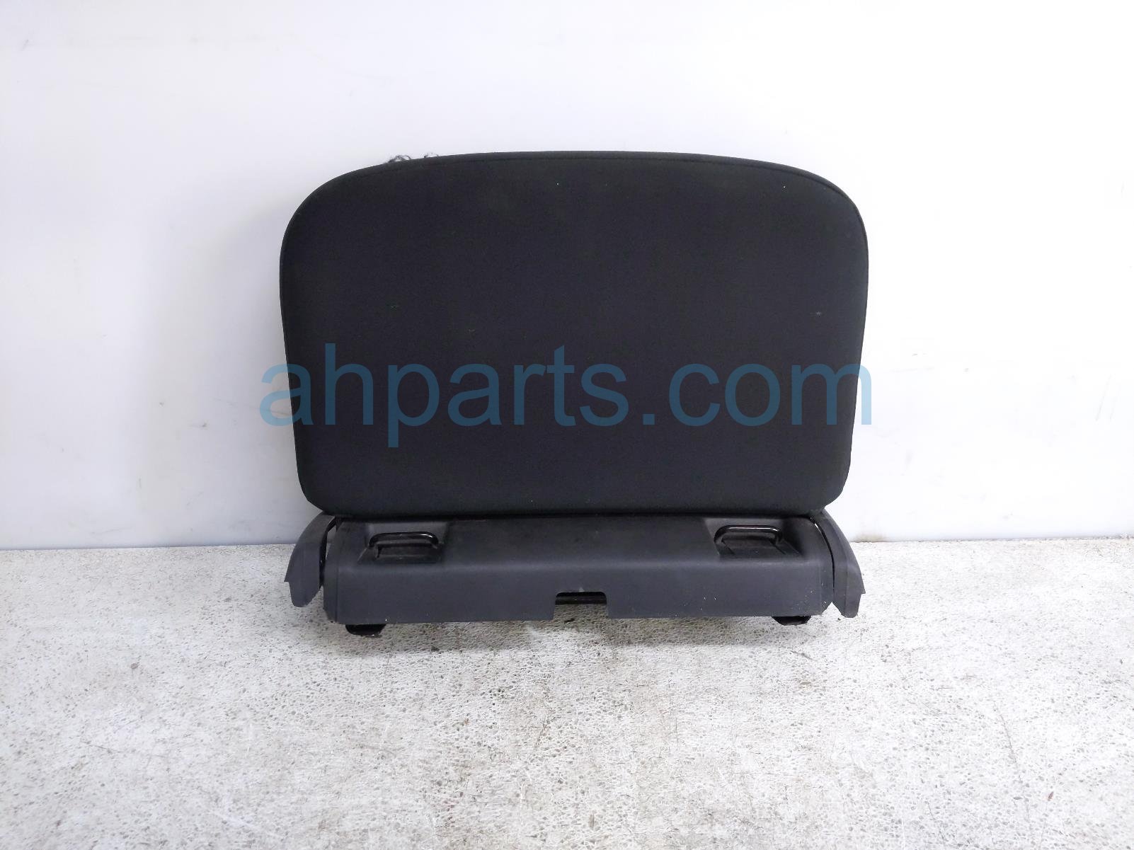 $250 Nissan RR/LH LOWER SEAT CUSHION - BLACK $250 Nissan RR/LH LOWER SEAT CUSHION - BLACK