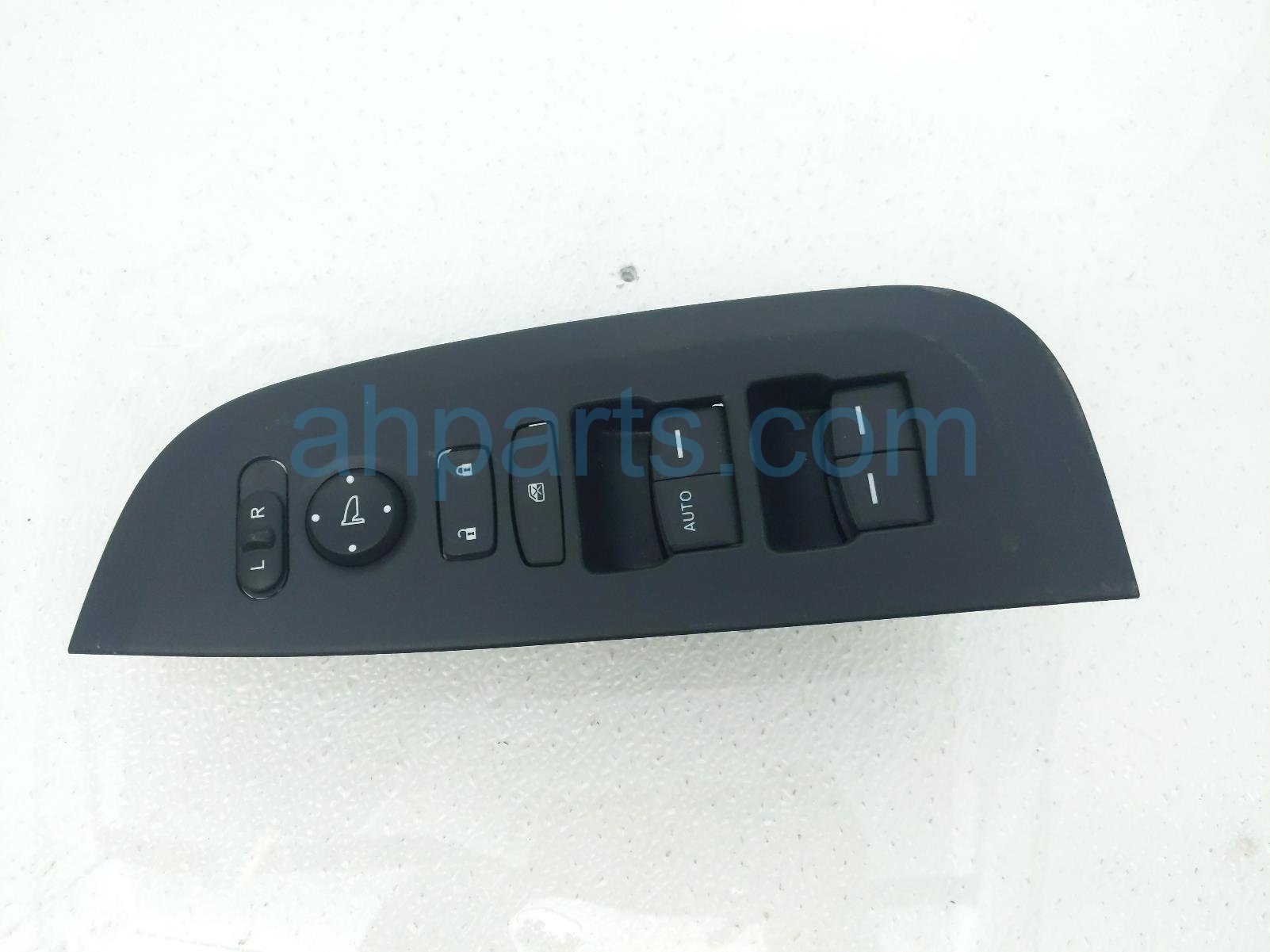 $45 Honda MASTER WINDOW CONTROL SWITCH $45 Honda MASTER WINDOW CONTROL SWITCH