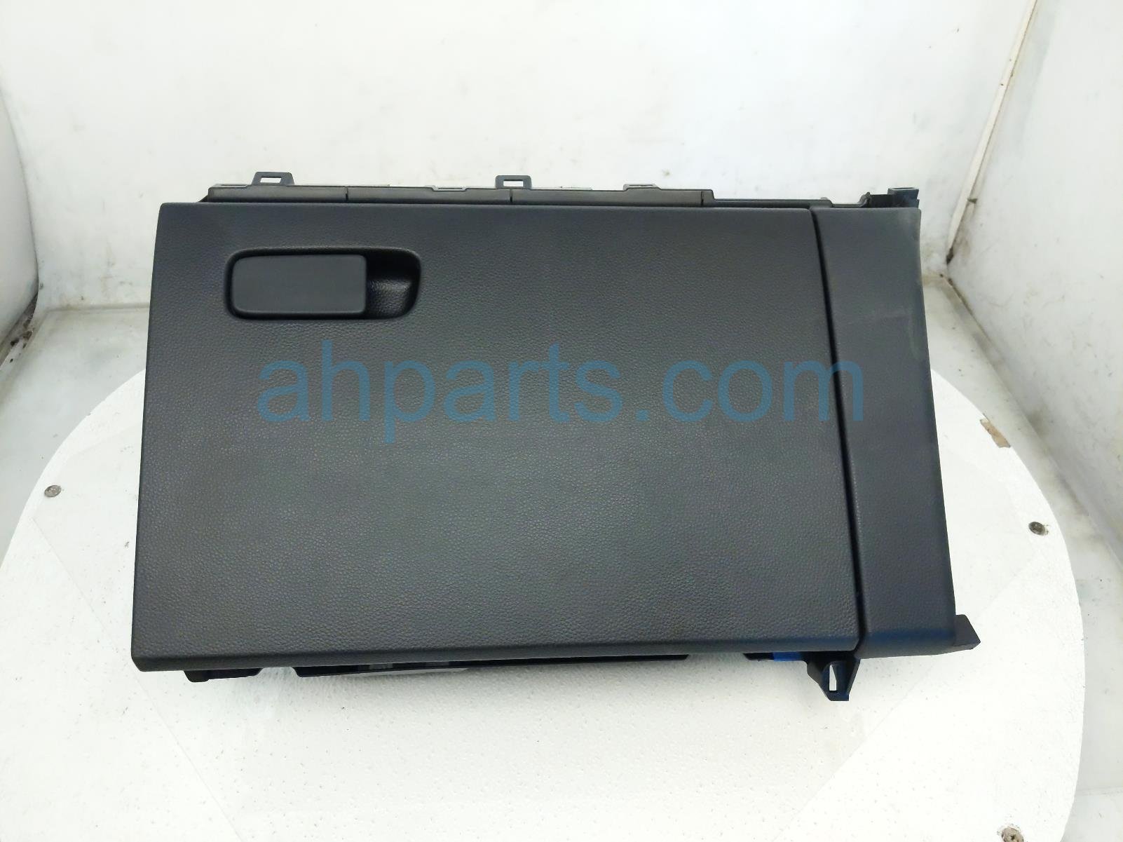 $75 Honda GLOVE COMPARTMENT BOX - BLACK $75 Honda GLOVE COMPARTMENT BOX - BLACK