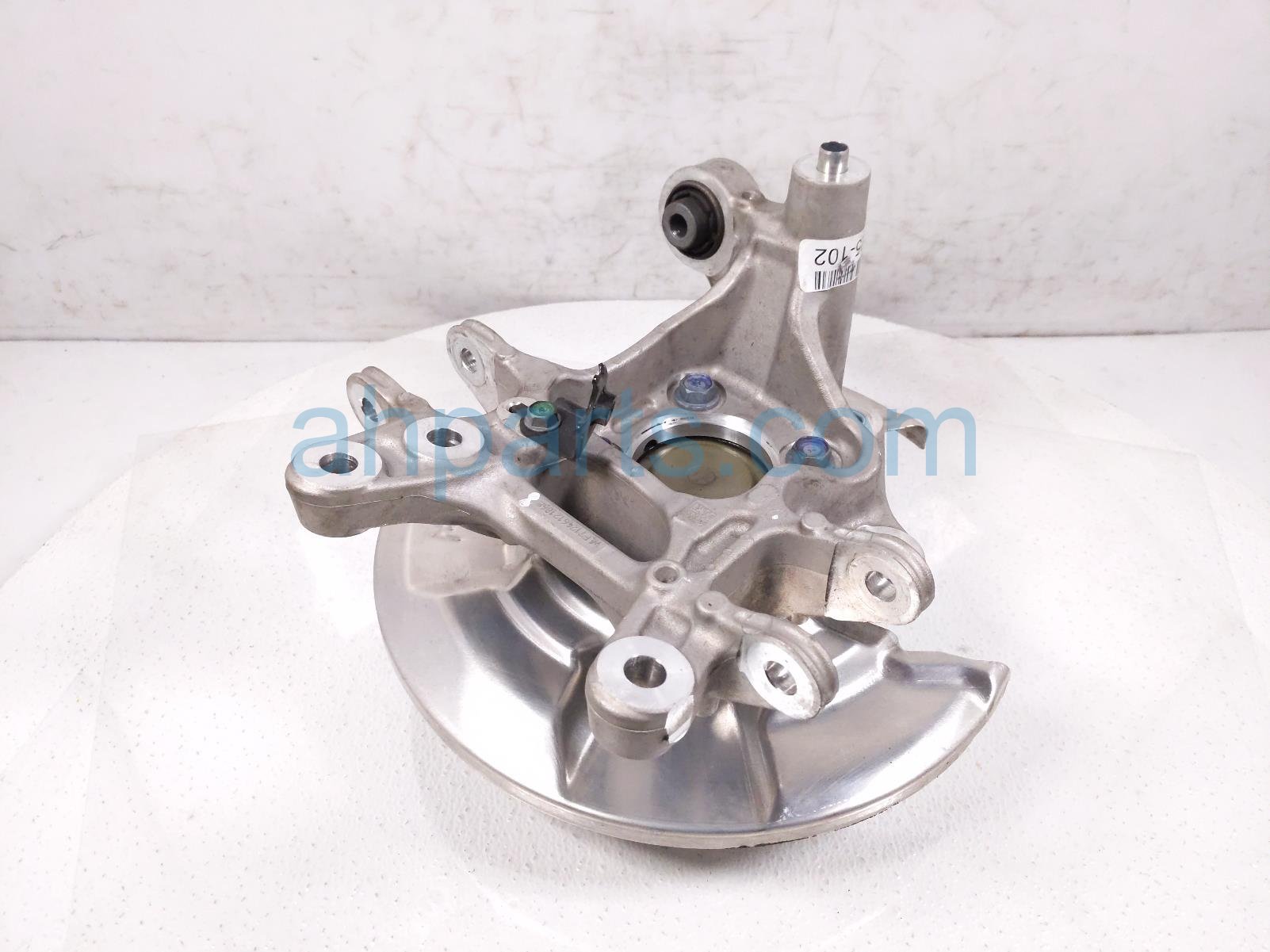 $135 Honda RR/LH SPINDLE KNUCKLE HUB - FWD $135 Honda RR/LH SPINDLE KNUCKLE HUB - FWD