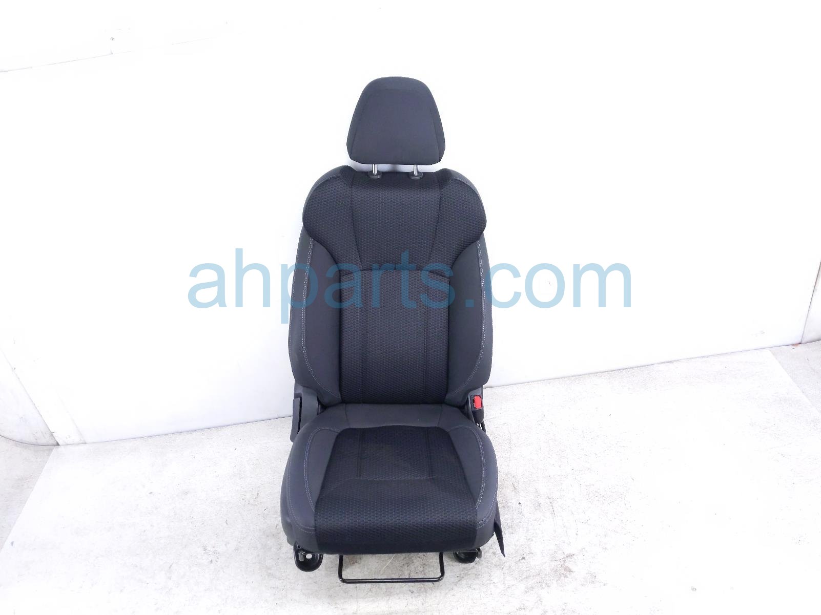 $149 Subaru FR/RH SEAT - BLACK - W/ AIRBAG $149 Subaru FR/RH SEAT - BLACK - W/ AIRBAG