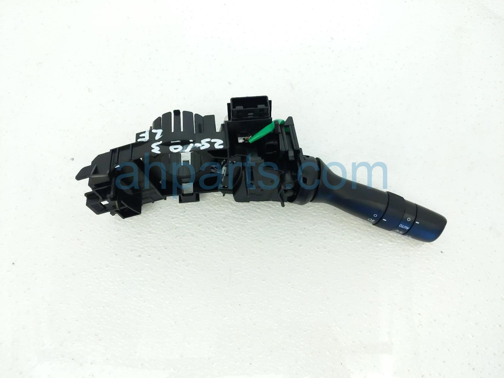 $30 Subaru HEADLAMP / SIGNAL COLUMN SWITCH $30 Subaru HEADLAMP / SIGNAL COLUMN SWITCH