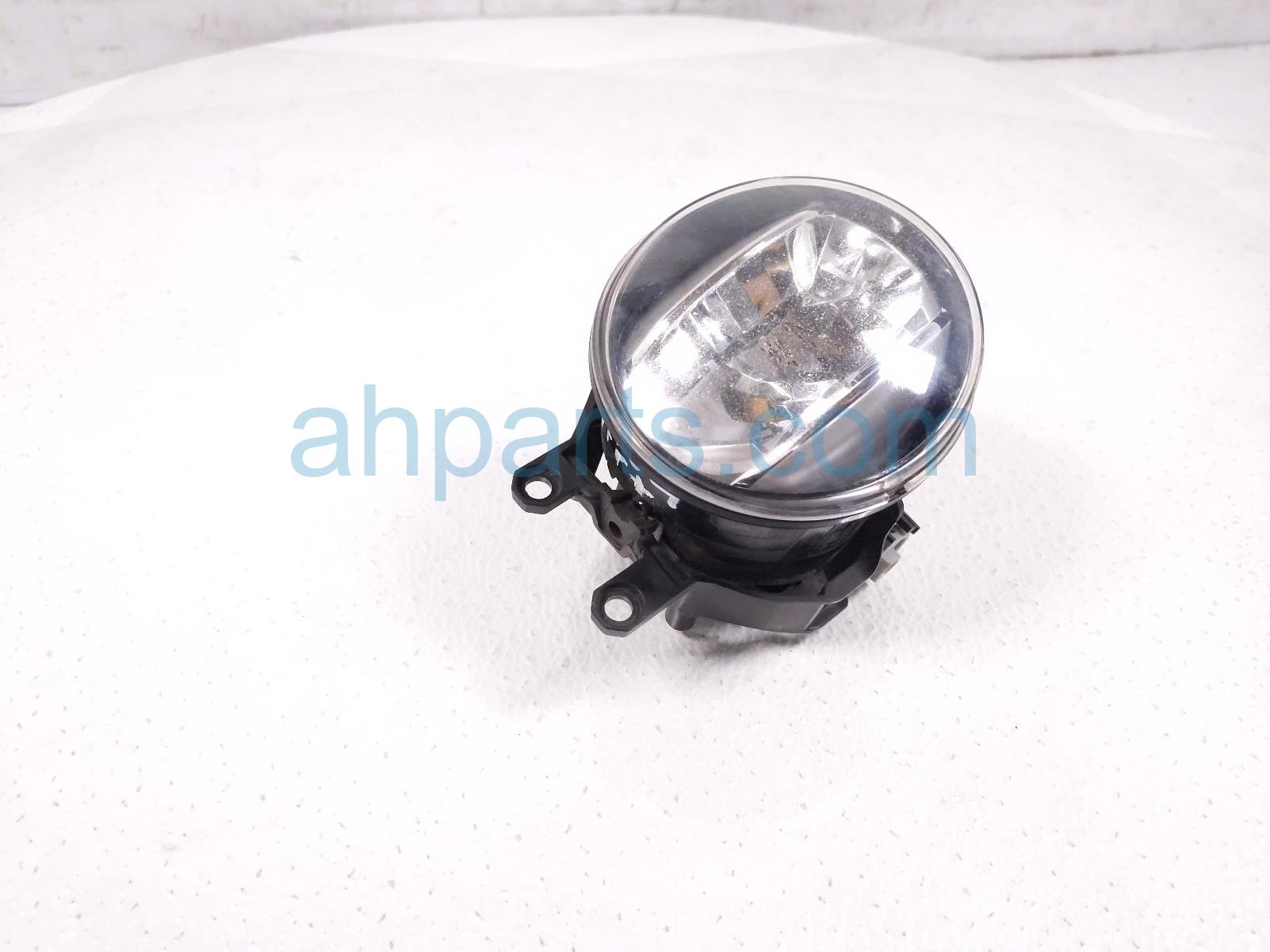 $75 Lexus RH FOG LAMP / LIGHT *