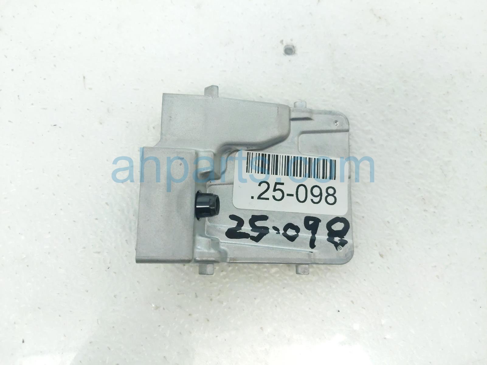 $135 Toyota FRONT WINDSHIELD MONOCULAR CAMERA $135 Toyota FRONT WINDSHIELD MONOCULAR CAMERA