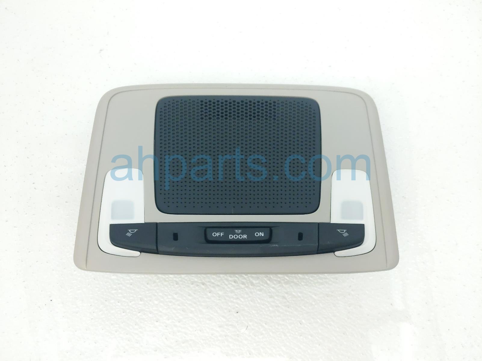 $50 Honda ROOF CONSOLE / MAP LIGHT - GREY $50 Honda ROOF CONSOLE / MAP LIGHT - GREY