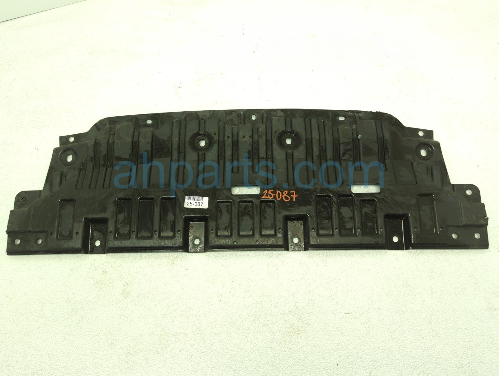 $50 Nissan FRONT COVER UNDERBODY SIGHT SHIELD * $50 Nissan FRONT COVER UNDERBODY SIGHT SHIELD *