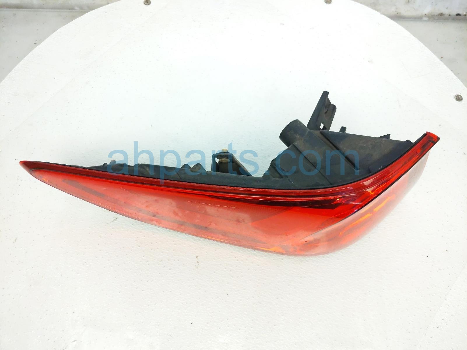 $125 Honda LH TAIL LAMP (ON BODY) $125 Honda LH TAIL LAMP (ON BODY)