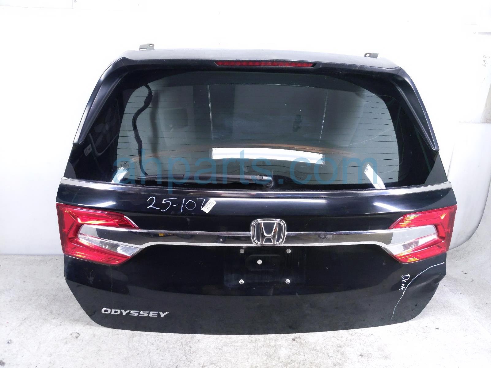 $1500 Honda LIFT GATE / TAIL GATE - BLACK* $1500 Honda LIFT GATE / TAIL GATE - BLACK*