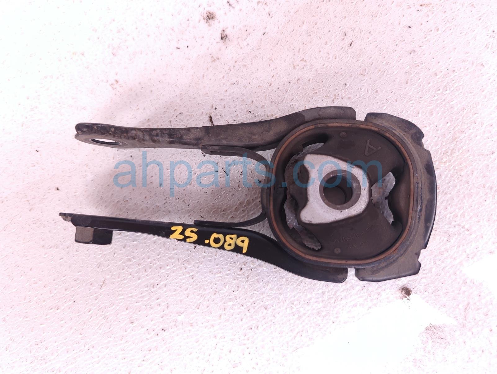 $50 Toyota REAR ENGINE MOUNT TORQUE ROD - 1.8L $50 Toyota REAR ENGINE MOUNT TORQUE ROD - 1.8L