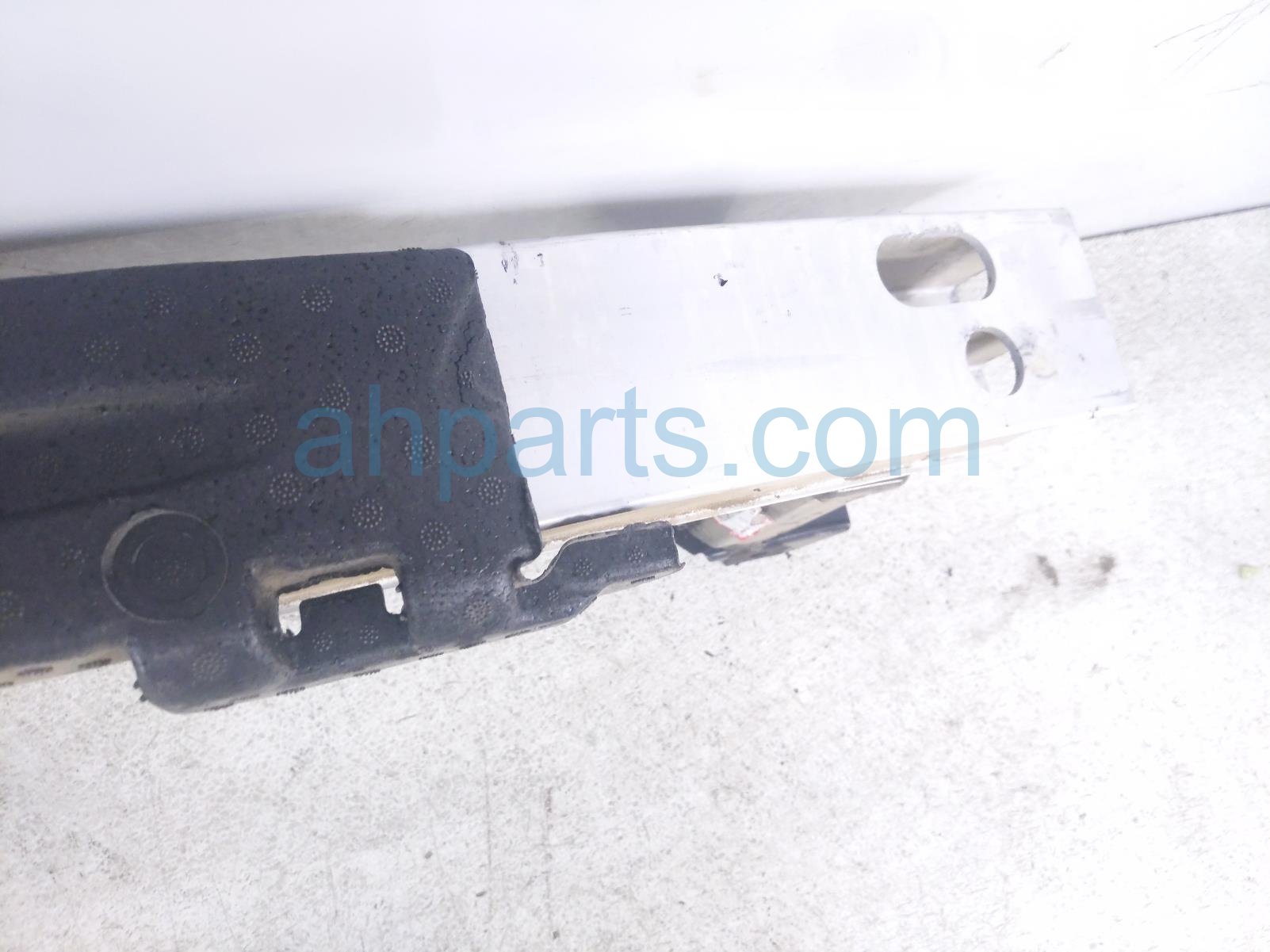 Sold 2015 Acura RDX Bumper Reinforcement / Beam Front Rebar + Brackets ...