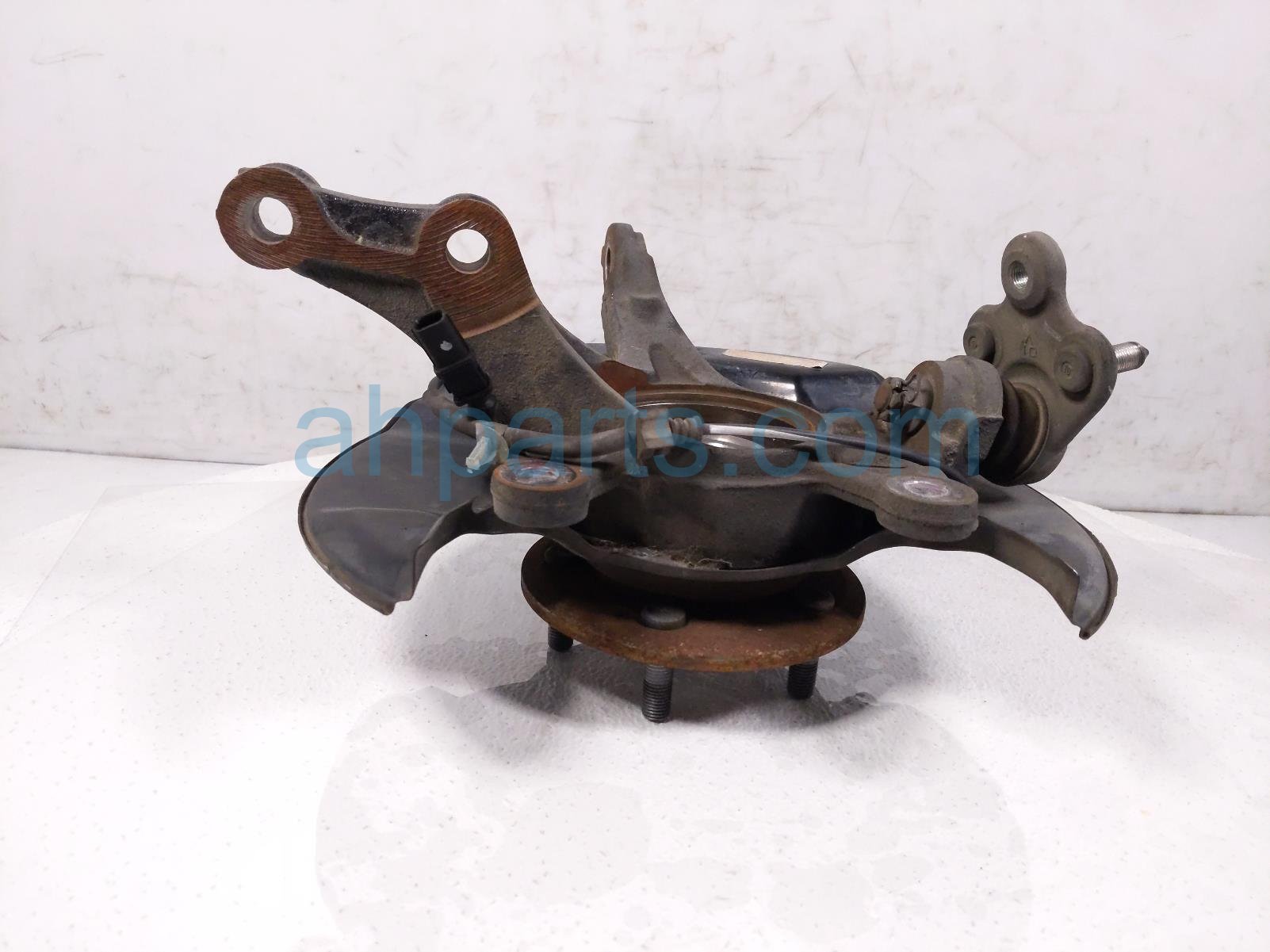 Sold 2015 Acura RDX Front Passenger Spindle Knuckle Hub 51211-TX4-H00