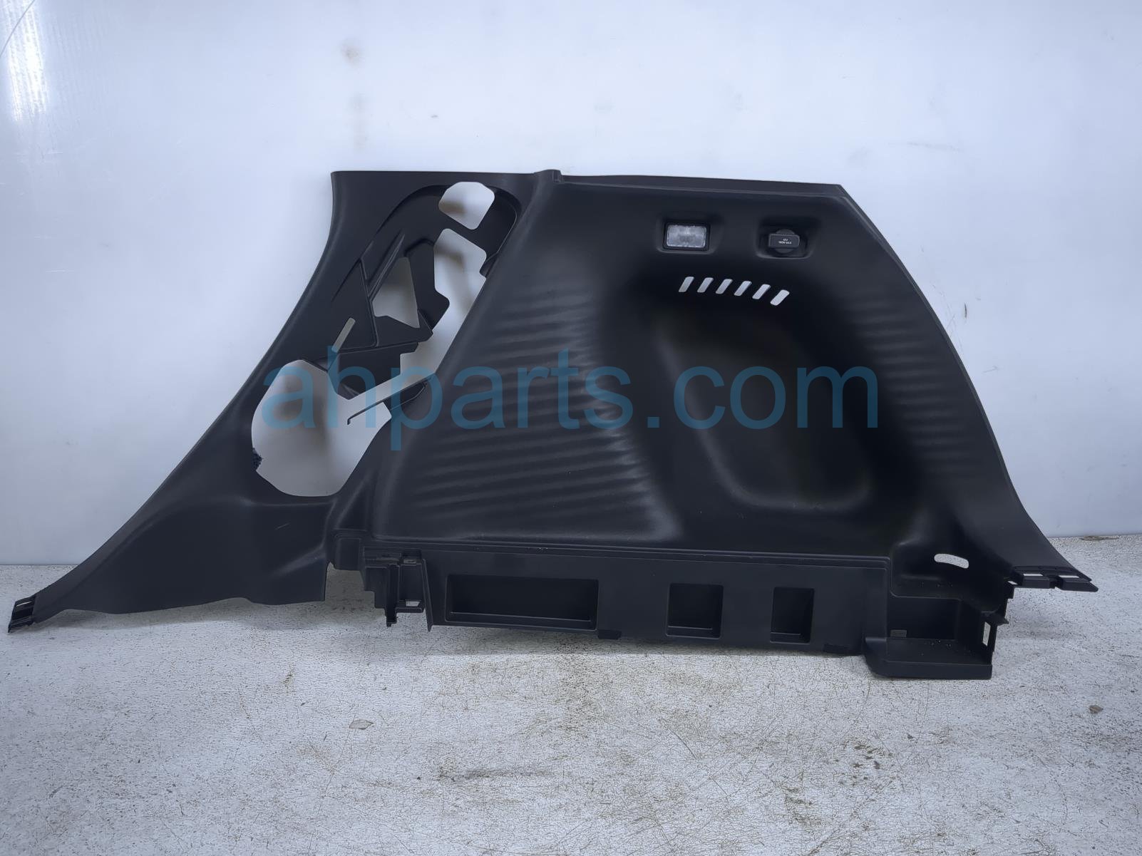 $225 Honda RH CARGO QUARTER TRIM PANEL - BLK * $225 Honda RH CARGO QUARTER TRIM PANEL - BLK *