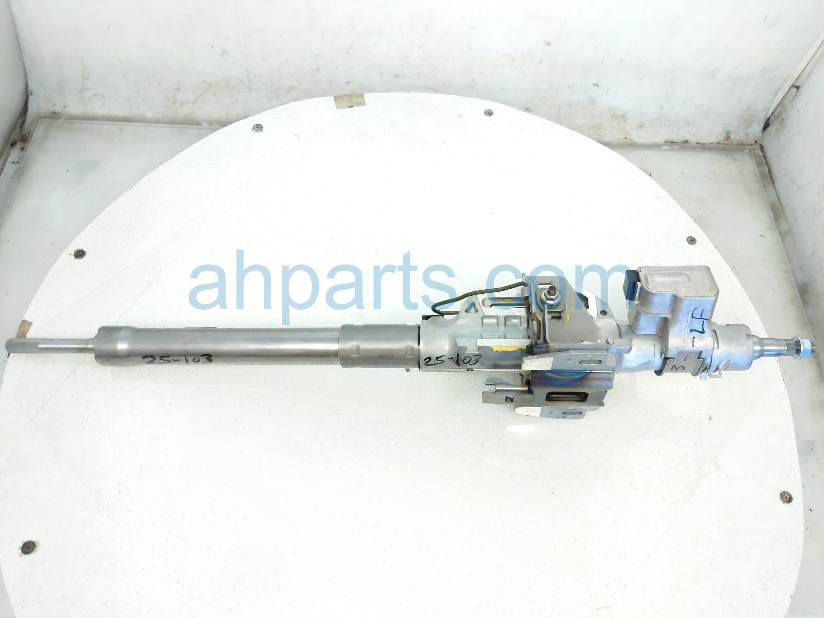 $125 Subaru STEERING COLUMN ASSY