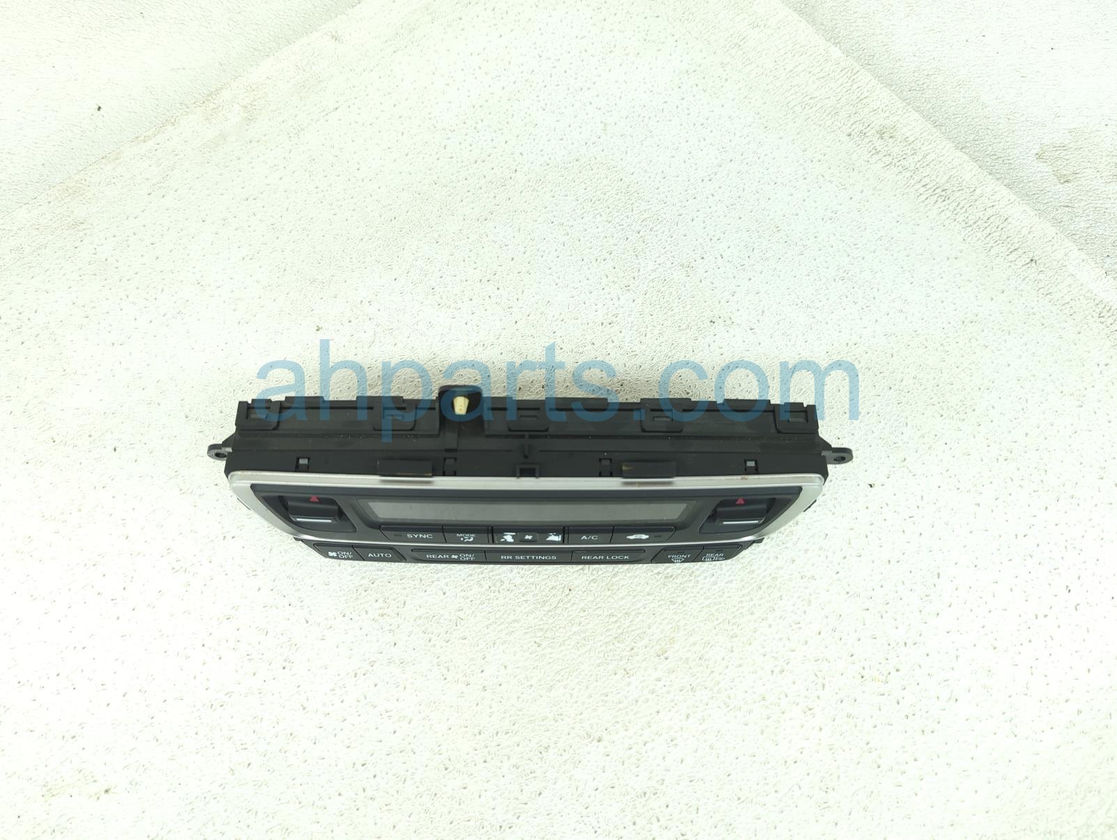 $99 Honda HEATER / AC CONTROL (ON DASH) *