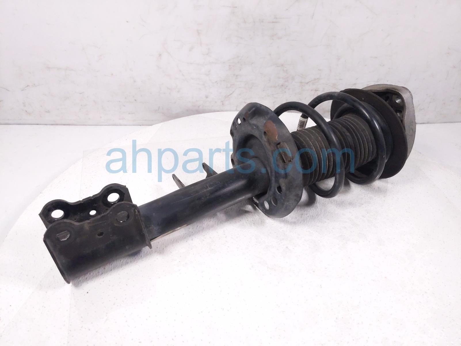 $125 Infiniti FR/LH STRUT + SPRING $125 Infiniti FR/LH STRUT + SPRING